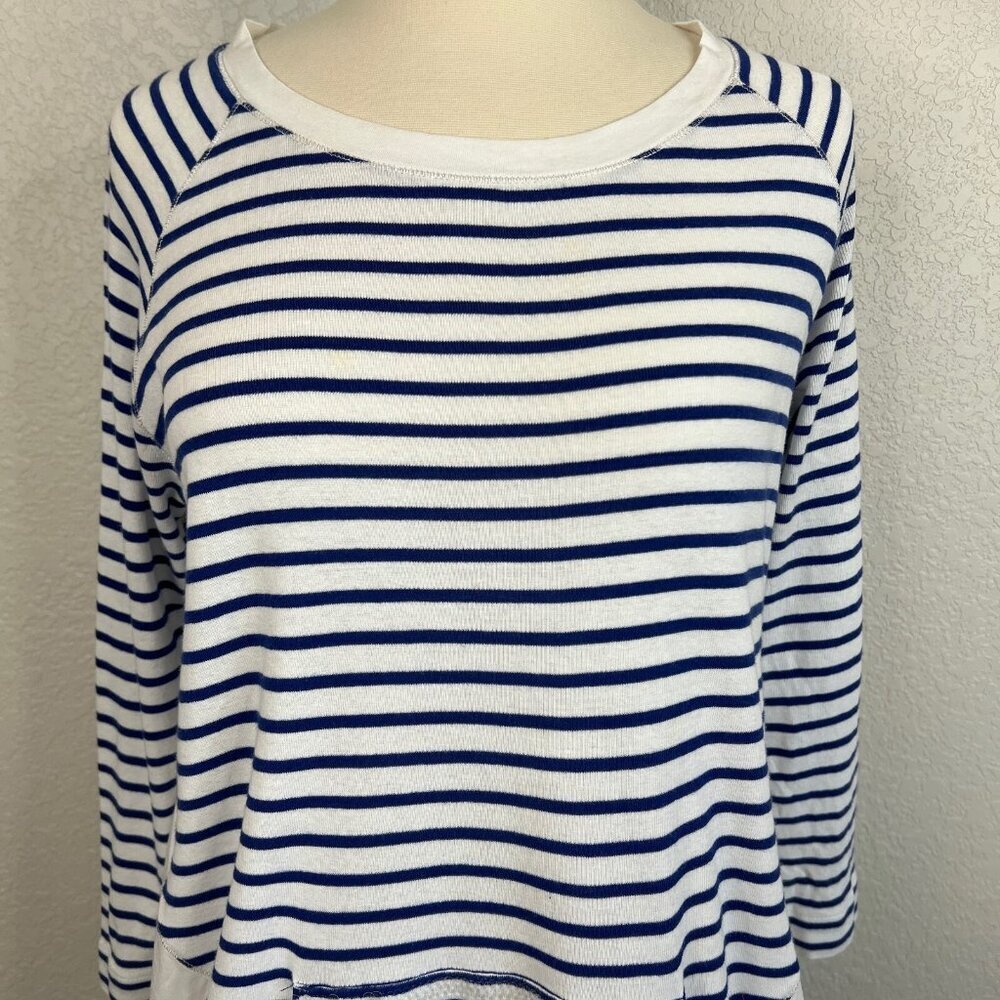 Bogner Size 8 M Top Blue White Striped Long Sleeve Sequined Pocket Casual - Picture 2 of 12